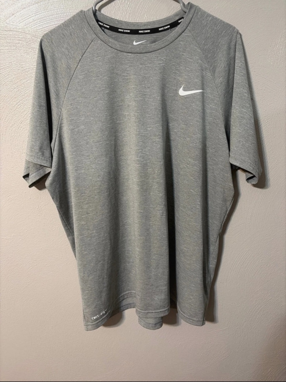 Nike Men’s Heather Gray Short Sleeve Dri-FIT Tee